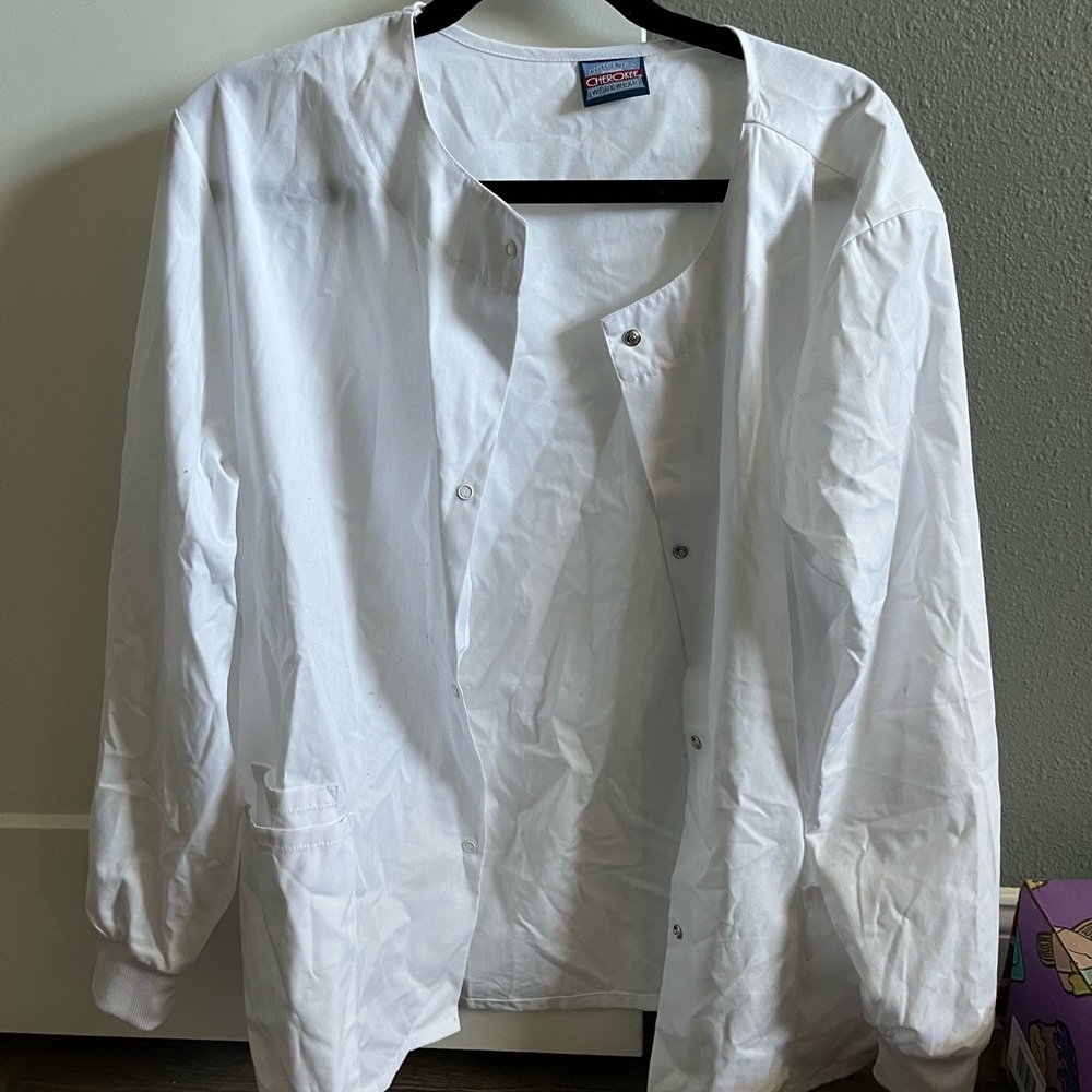 Scrub coat